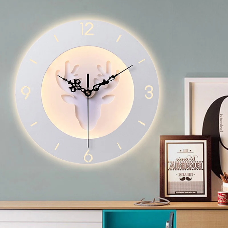 Acryl gewei wandlamp met klok Moderne creatieve LED-wandkandelaar wit voor kantoorslaapkamer Clearhalo