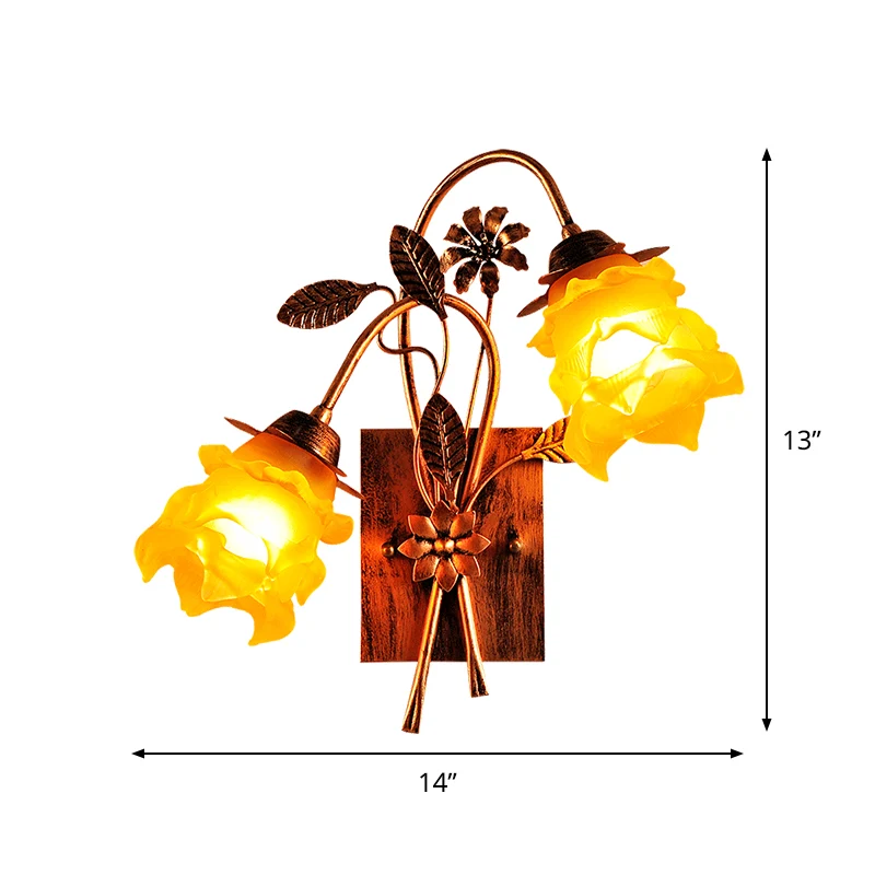 Amberkleurige glazen gelaagde bloemwandlamp Amerikaanse tuin 2 hoofden slaapkamer schanslamp met gebogen arm roest Clearhalo