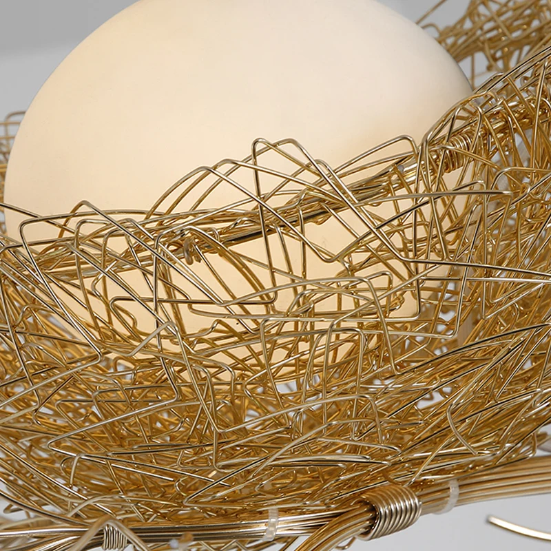 Artistry Melkwit Glazen Bal Kroonluchter Hanger 1/2/3-Licht Gouden Hanglamp met Vogels en Handgenaaid Aluminium Nest Clear...