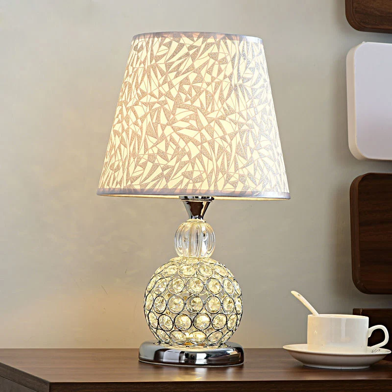 Bal Slaapkamer Tafellamp Modern Kristal Ingebed 1 Lamp Goud/Zilver/Rood Nachtkastje Lamp met Geometrische/Pioenroos/Hartmo...