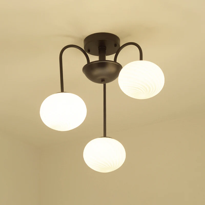 Ball matglas semi-inbouwlamp Modern stijlvol 3-lichts zwart/wit plafondmontagelamp met gebogen arm Clearhalo