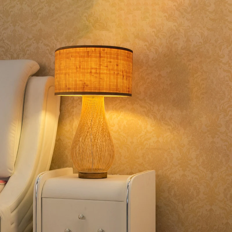 Bamboe Droplet-bureaulamp Chinees 1-kops taakverlichting beige met cilindervormige stoffen kap Clearhalo