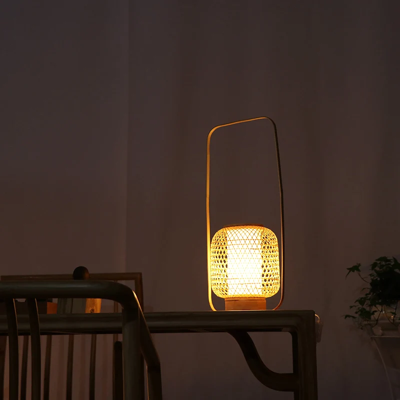 Bamboe handgedraaide taaklamp Azië 1-lamps kleine bureaulamp beige met rechthoekig handvat Clearhalo