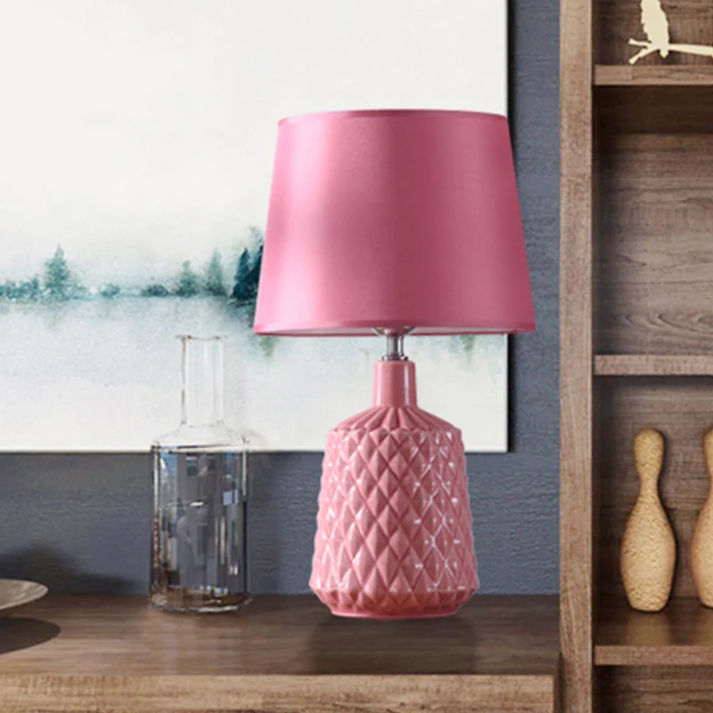 Barrel nachttafellamp modernisme keramiek 1 licht woonkamer nachtkastje licht roze met stoffen kap Clearhalo