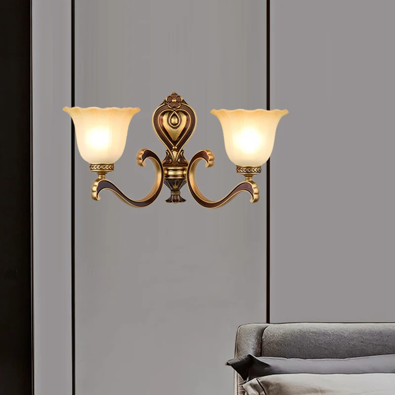 Bell Bedroom Up wandgemonteerd licht antiek matglas 1/2-lichts messing wandlamp Clearhalo
