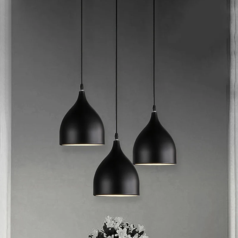 Bell Multi Light hanglamp moderne stijl metaal 3-lichts zwart/wit hangende plafondlamp met ronde/lineaire luifel Clearhalo