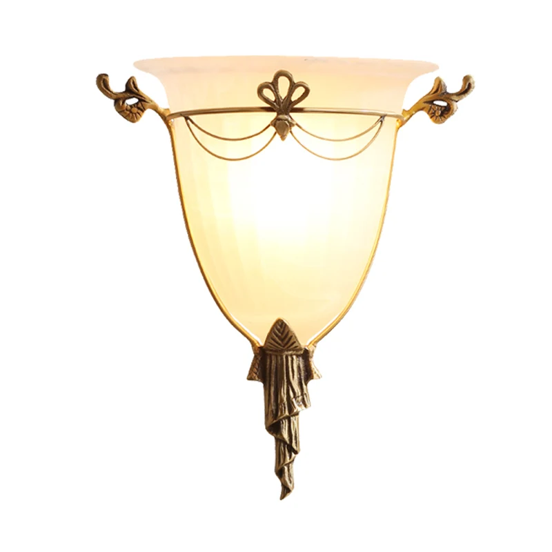 Bell Sconce Light Traditioneel 1-kops wit glazen wandverlichtingsarmatuur voor gang Clearhalo