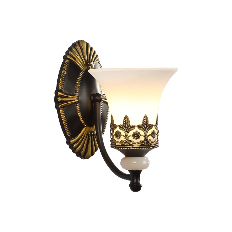 Black Bell wandgemonteerde lamp Traditionele witte glazen kap 1/2-lichte slaapkamer wandkandelaar met metalen ronde arm Cl...