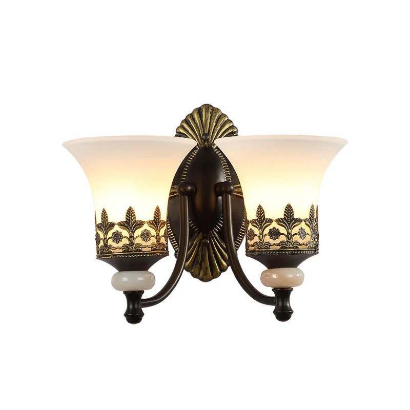 Black Bell wandgemonteerde lamp Traditionele witte glazen kap 1/2-lichte slaapkamer wandkandelaar met metalen ronde arm Cl...