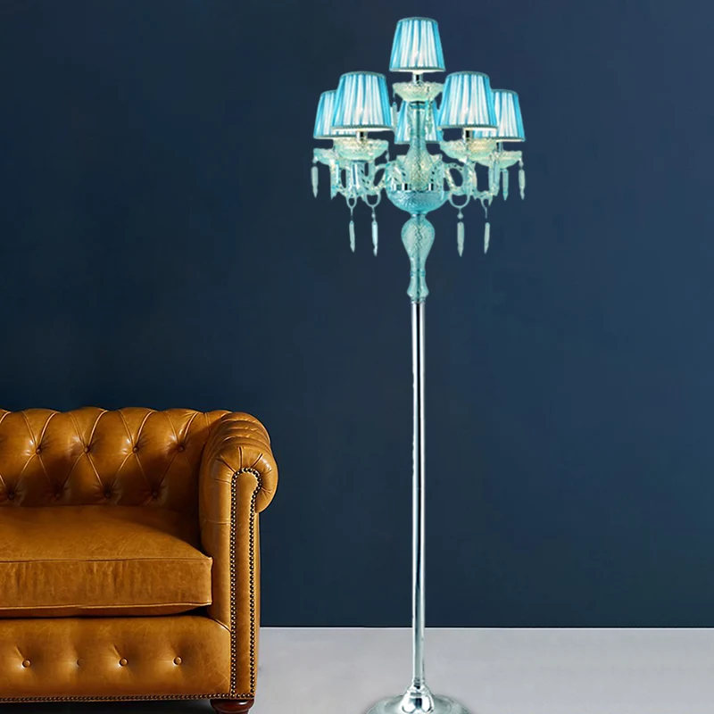Blauwe staande lamp met 5/6/7 lampen, traditionele kristallen kandelaar, leesvloerlamp met tonvormige geplooide kap Clearhalo
