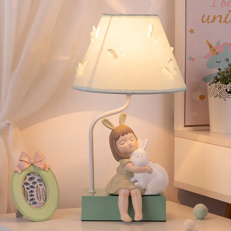 Blauwe taps toelopende nachtverlichting voor kinderen 1 nachtkastjelamp van lichte stof met decor van konijn en meisje Cle...