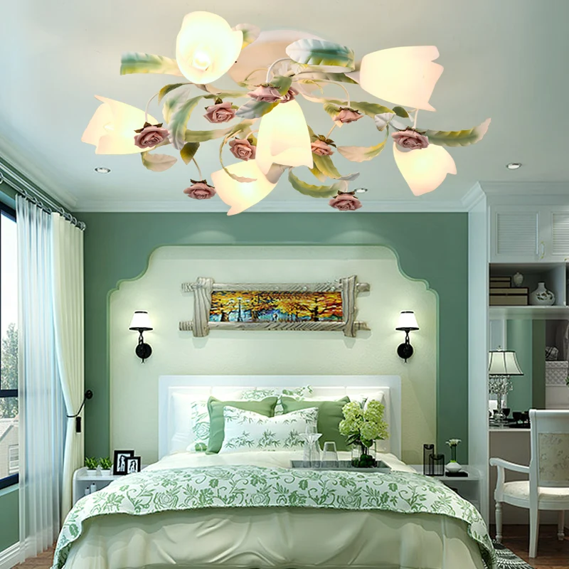 Bloemen slaapkamer plafondmontage kroonluchter pastoraal vorstglas witte semi-inbouwverlichting Clearhalo