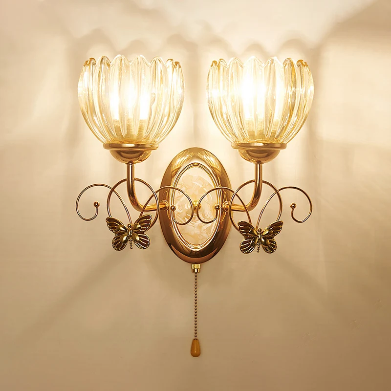 Bloemen woonkamer wandmontage licht traditioneel getextureerd glas gouden wandlamp Clearhalo