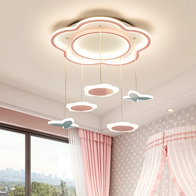Bloemvorm metallic multi-plafondlamp eigentijds 5-lichts roze LED-slingerlamp voor meisjeskamer Clearhalo