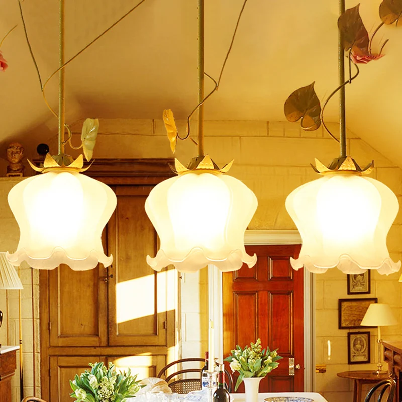 Blossom Eetkamercluster Hanglamp Platteland Metaal 3-kops Groene LED-hanglamp met ronde/lineaire luifel Clearhalo
