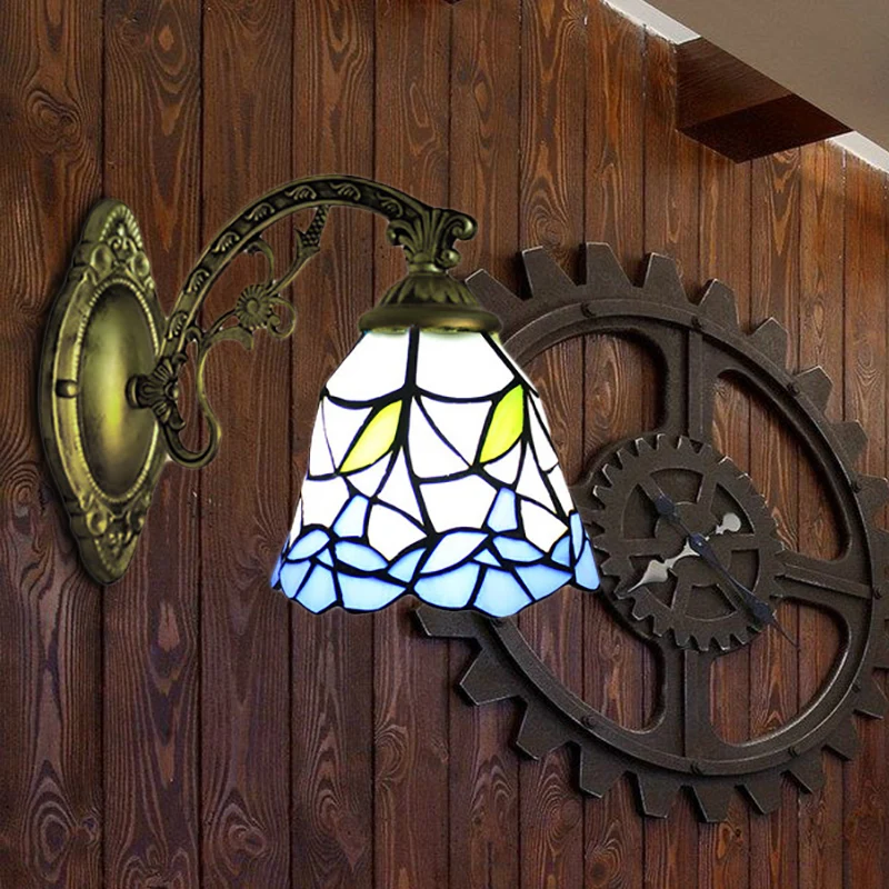 Blue Bell wandmontage armatuur rustiek glas--lood 1 licht bloem wandkandelaar verlichting voor gang Clearhalo