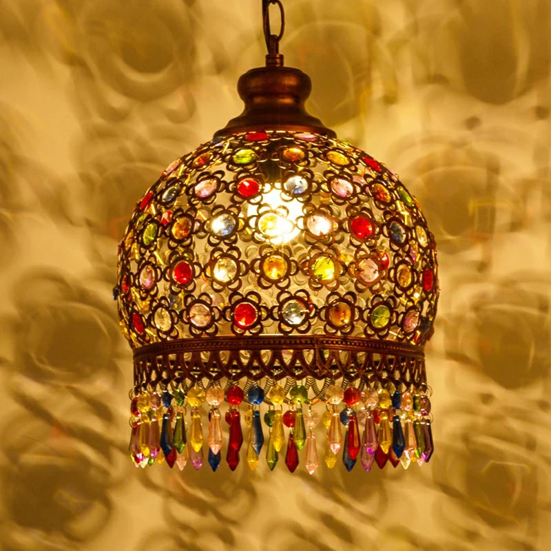 Boheemse koepelplafondlamp, 3 lampen, ijzeren hangende hanglamp met kristallen drapering voor woonkamer Clearhalo