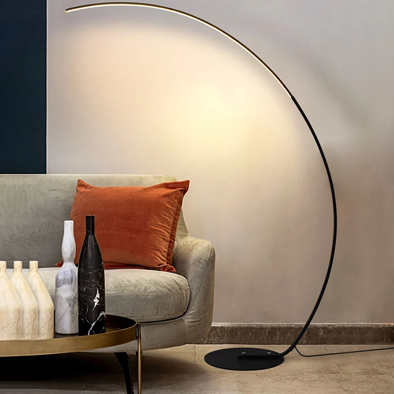 Boogvormige woonkamer vloerlamp Metallic eenvoudige stijl LED staande vloerlamp Clearhalo