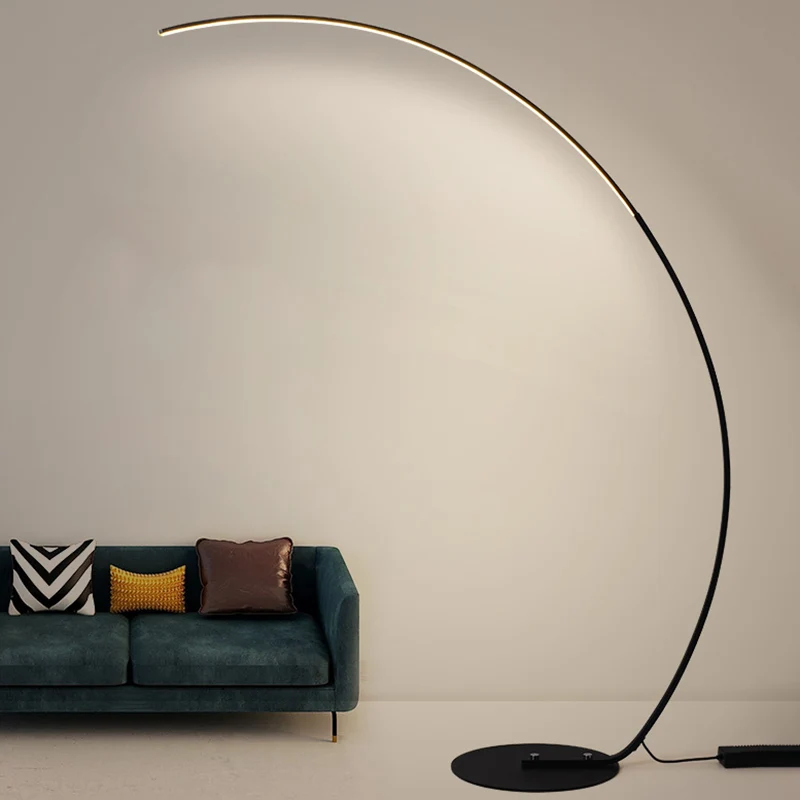 Boogvormige woonkamer vloerlamp Metallic eenvoudige stijl LED staande vloerlamp Clearhalo