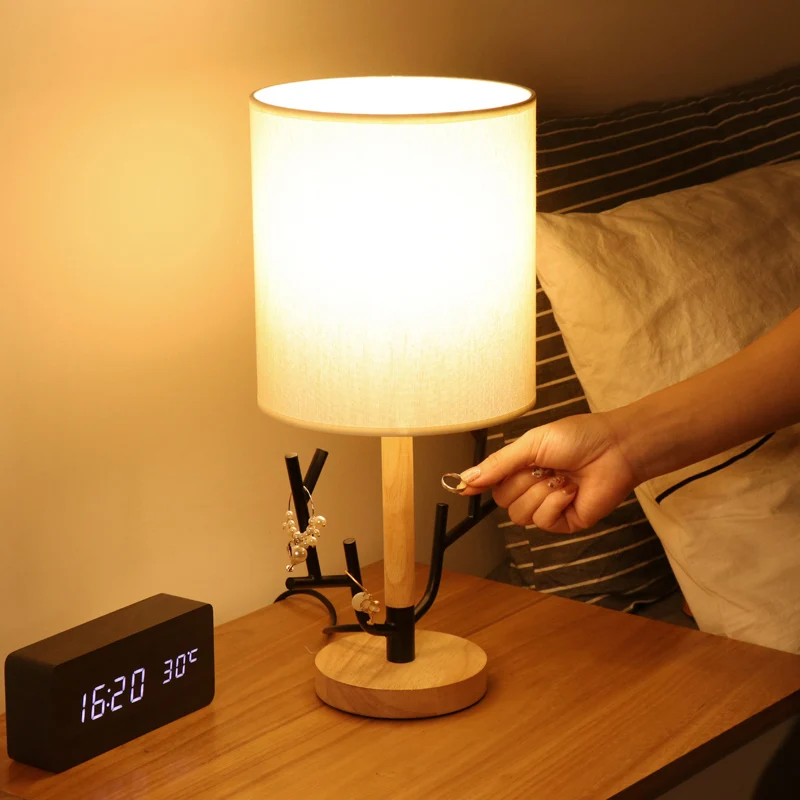 Branch Nachttafellamp Modern Houten 1-lichts zwarte leeslamp met tonvormige stoffen kap voor slaapkamer Clearhalo