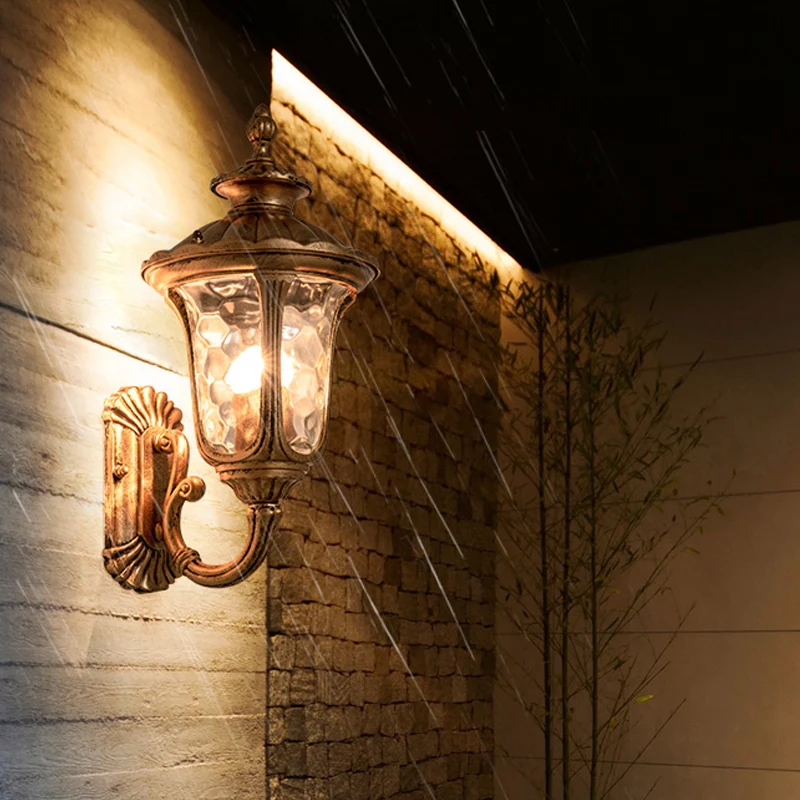 Bronzen Bell wandmontagelamp Traditionele rimpelglas 1-lichts buitenwandverlichting Clearhalo