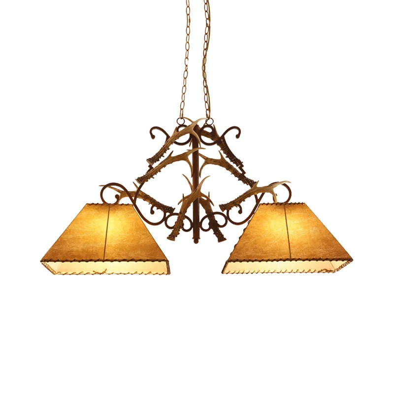 Bruine eilandkroonluchter met 2 koppen, traditionele stoffen trapeziumvormige hanglamp voor woonkamer Clearhalo