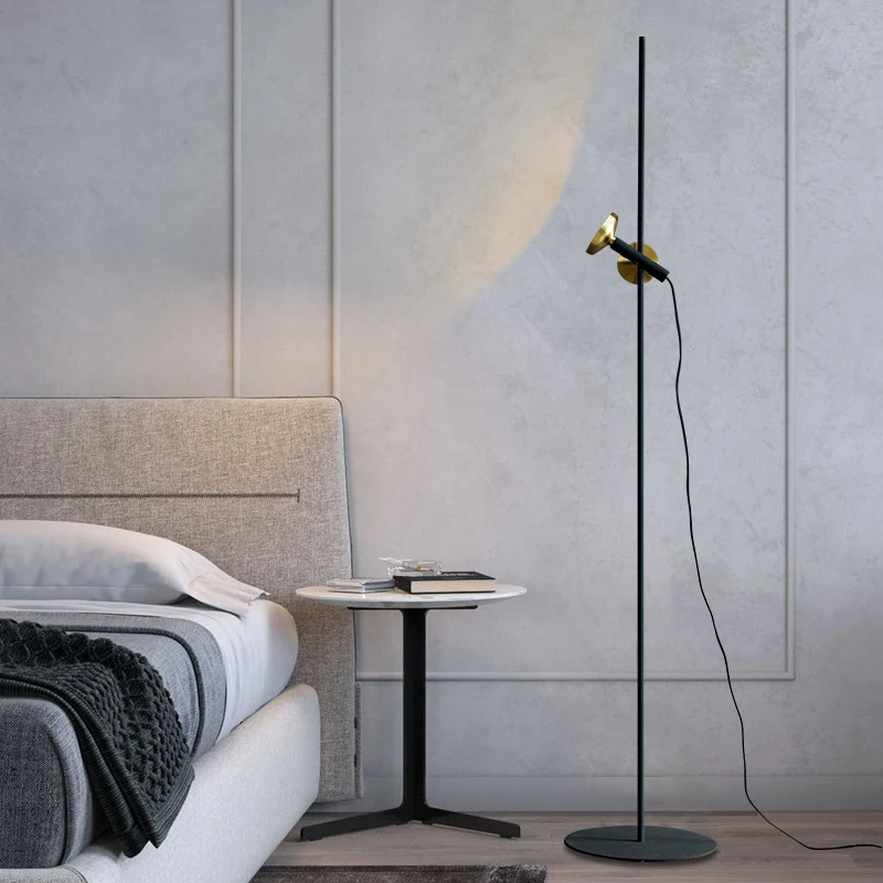 Buisvloerverlichting Post Moderne metalen zwart en goud LED staande vloerlamp voor woonkamer Clearhalo