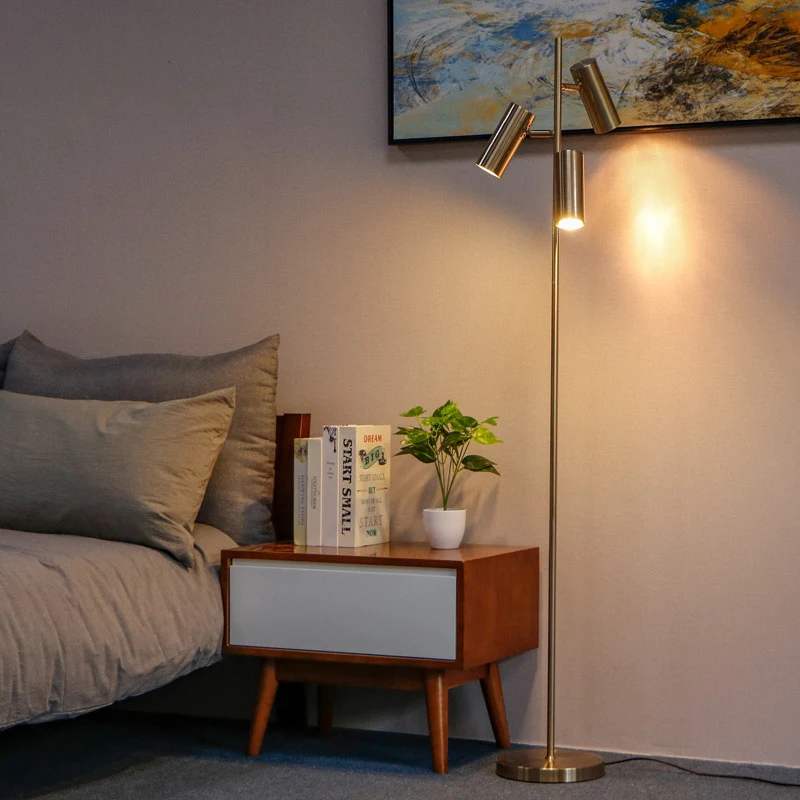 Buisvormige slaapkamerboomvloerlamp Metallic 3-koppige moderne leeslamp goud Clearhalo