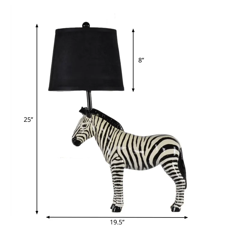 Bureaulamp met zwarte ton, traditionele stof, 1-lichts slaapkamerleeslamp met paardenbasis Clearhalo