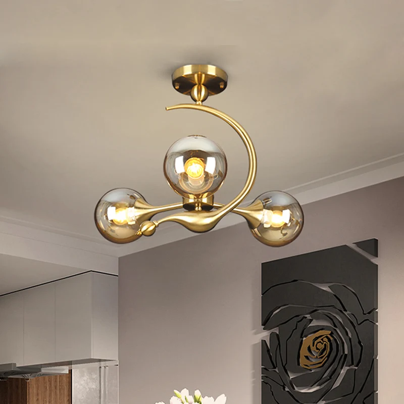 Burst semi-inbouw kroonluchter postmodern amberkleurig glas bol 3/5 koppen messing plafondmontage licht met gebogen arm bo...
