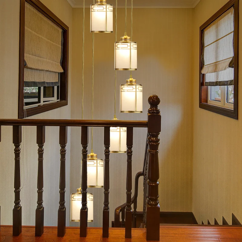 Cilindrische hanglamp van mat wit glas, modern messing, meerdere hanglampen voor duplexwoning Clearhalo