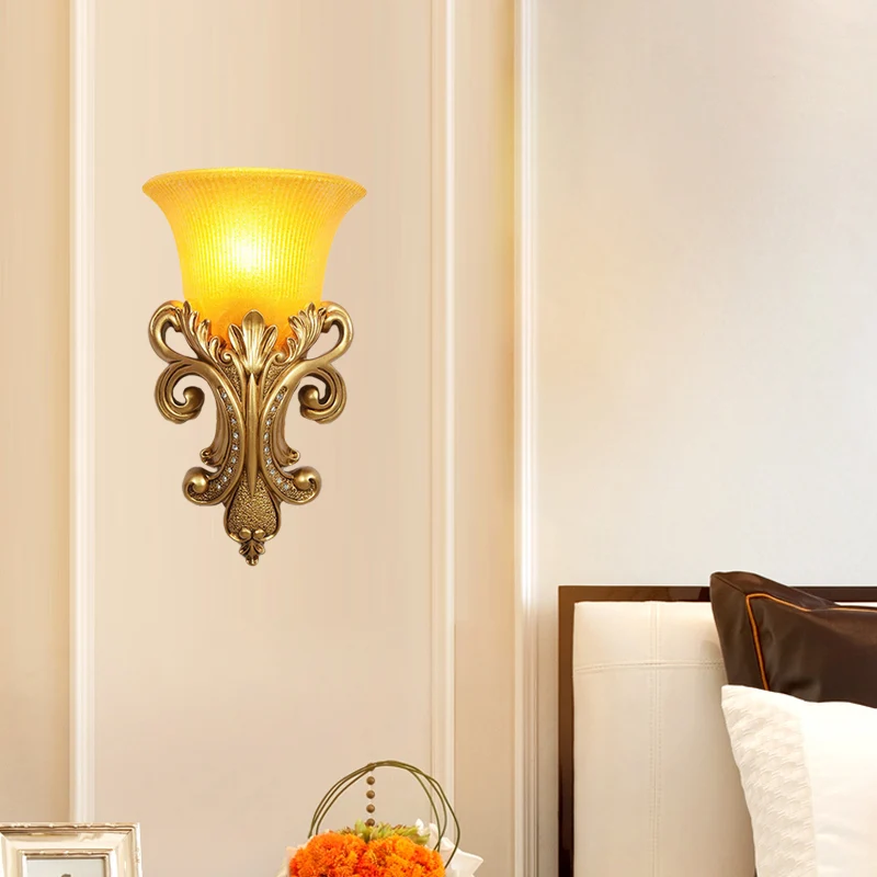 Colonial Bell Inbouw 1 Kop Prismatische Glazen Wandkandelaar Verlichting Goud voor Woonkamer Clearhalo