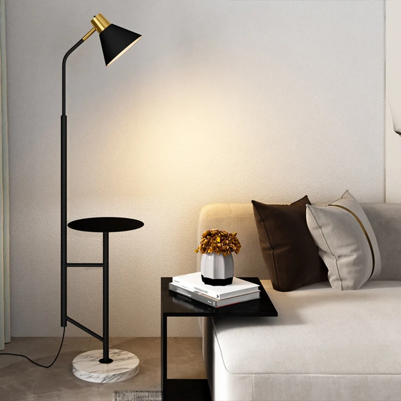 Cone Shade Woonkamer Taak Vloerlamp Scandinavisch Metaal 1 Kops Vloerlamp met Marmeren Dienblad Clearhalo