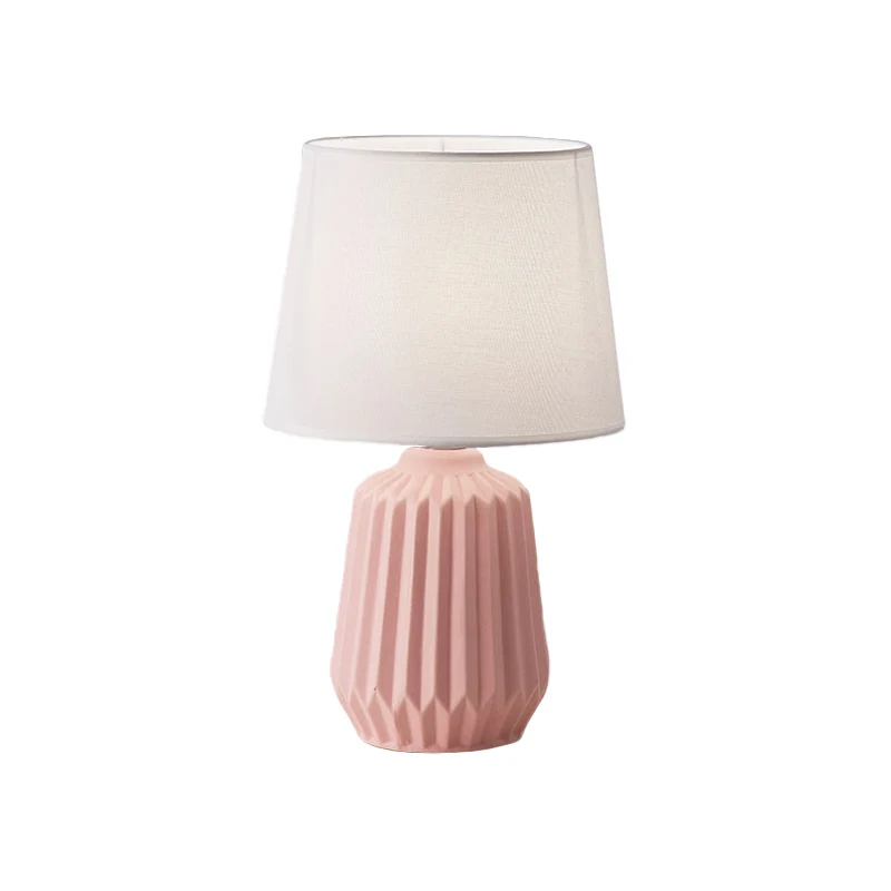 Conische bureaulamp van textiel, Simplicity, 1-lichts tafellamp met keramische voet roze voor slaapkamer Clearhalo