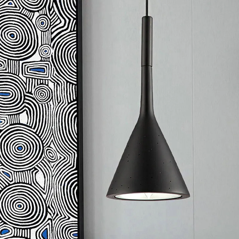 Conische eettafel hanglamp ijzer 1 kop eenvoudige stijl monochrome hanglamp Clearhalo