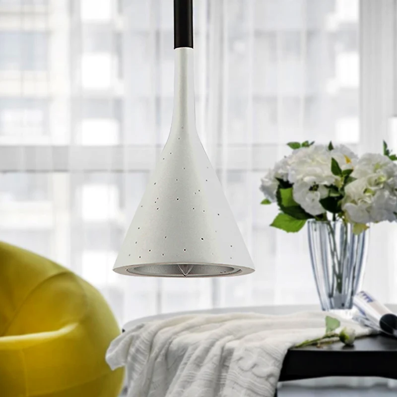 Conische eettafel hanglamp ijzer 1 kop eenvoudige stijl monochrome hanglamp Clearhalo