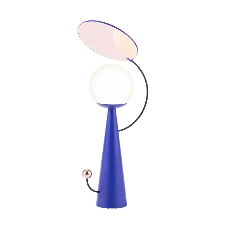 Conische nachttafellamp met blauwe afwerking, eigentijds, metalen bureaulamp met 1 lamp, witte glazen bol en decoratieve s...