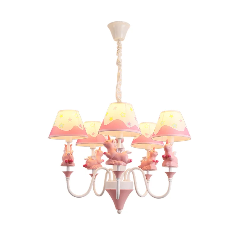 Conische stoffen kap plafondkroonluchter cartoon 5-lichts roze/blauw/goudkleurige slingerlamp met eenhoorndecor Clearhalo