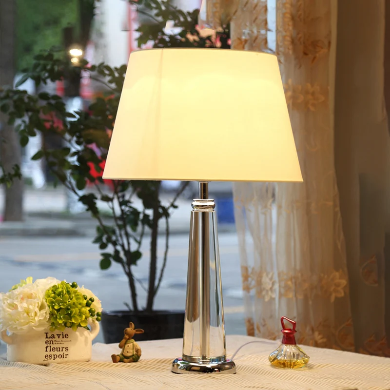 Conische tafellamp Modern handgeslepen kristal 1 kop witte kleine bureaulamp, 14"/16" breed Clearhalo