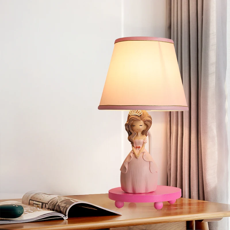 Conische tafellamp van stof, cartoon, roze nachtkastje met 1 lamp en prinsessenmotief Clearhalo