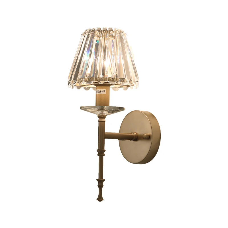 Conische wandverlichtingsarmatuur Modern stijlvol helder kristal 1 licht gouden afwerking wandlamp voor woonkamer Clearhalo
