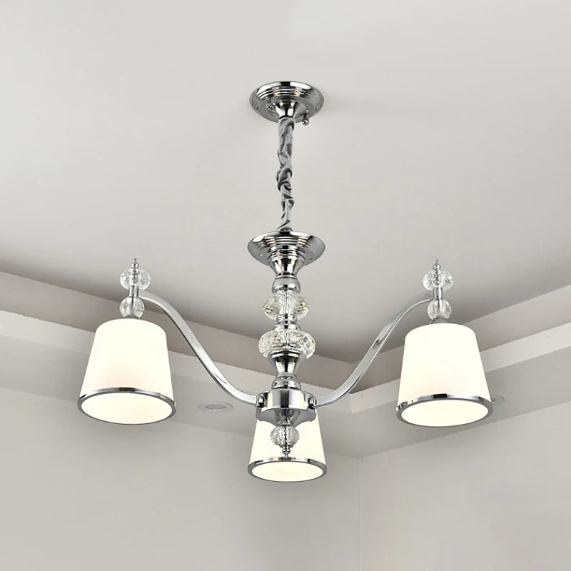 Conische witte glazen neerwaartse verlichting Minimalistische 3/6 koppen Chromen hangende kroonluchter met gebogen arm Cle...