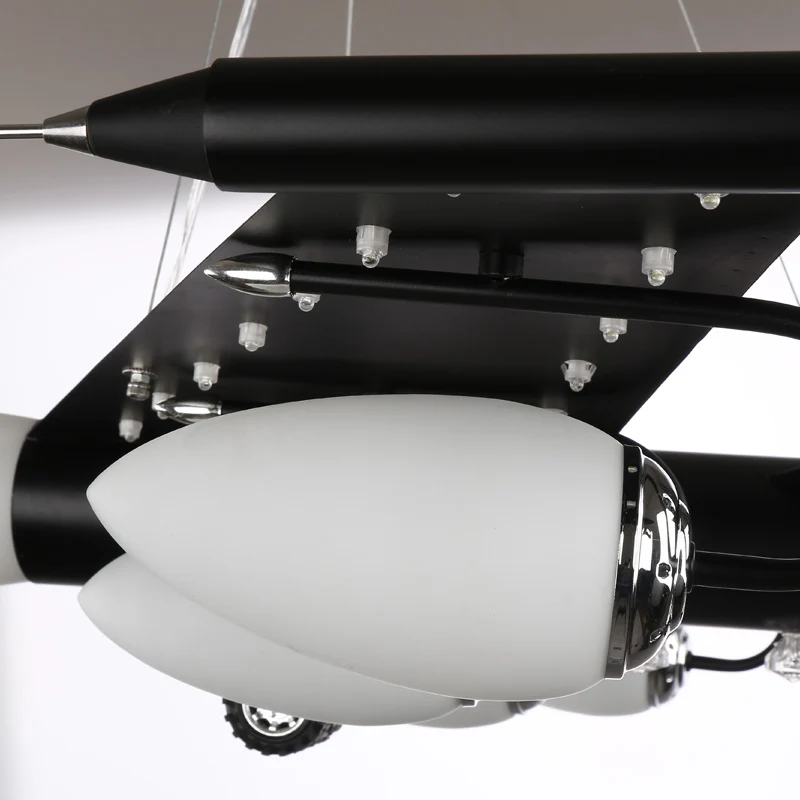 Cool Attach Vliegtuig Kroonluchter Metaal Zwarte Afwerking Plafond Hanglamp voor Jongensslaapkamer Clearhalo