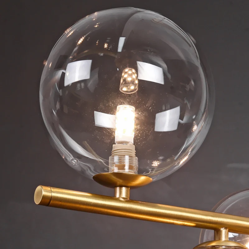 Creatieve postmoderne hanglamp met messing afwerking en eilandlamp met lotusblad en glazen kap Clearhalo