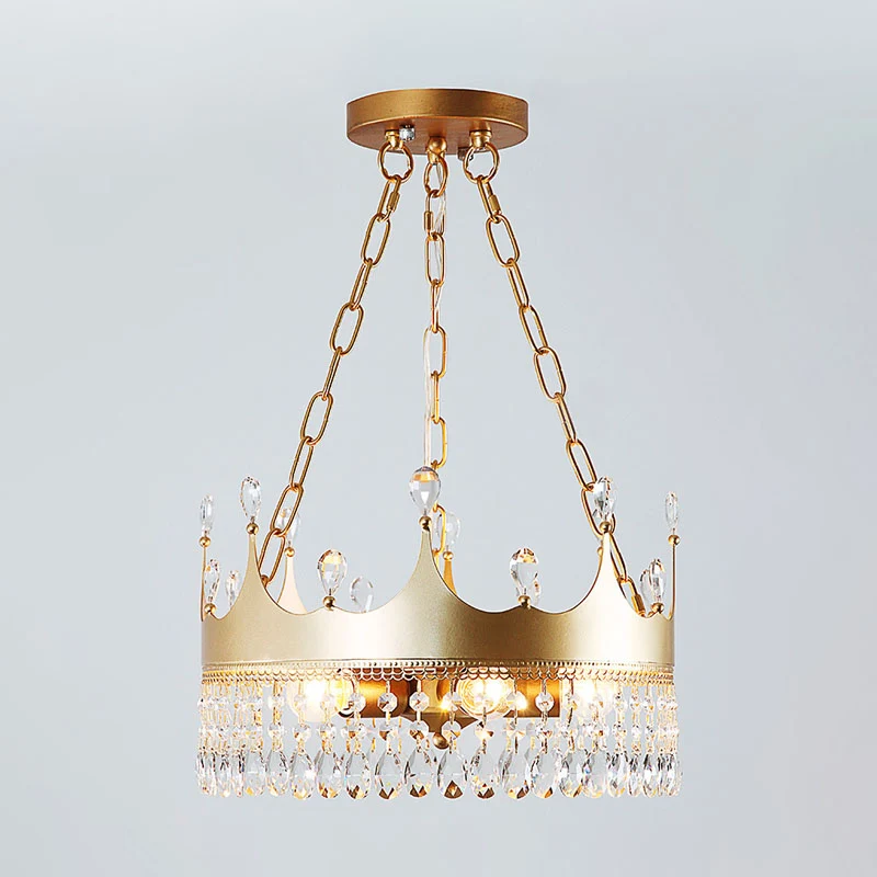 Crown Slaapkamer Plafondkroonluchter Traditioneel Metaal 5 Kops Gouden Hanglamp met Kristallen Drapering Clearhalo