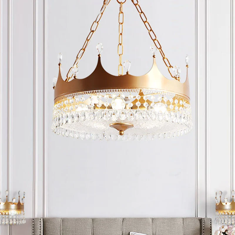 Crown Slaapkamer Plafondkroonluchter Traditioneel Metaal 5 Kops Gouden Hanglamp met Kristallen Drapering Clearhalo