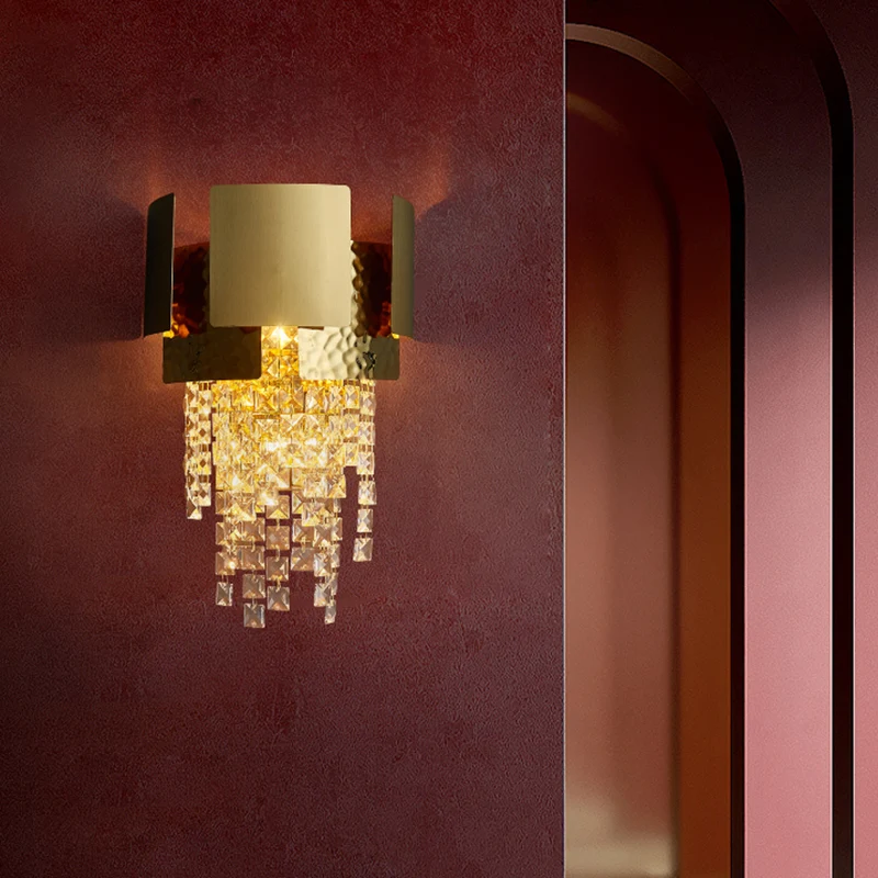 Crystal Gold Wandverlichting Cascading 2 Lampen LED Traditionele Wandkandelaar Licht voor Slaapkamer Clearhalo