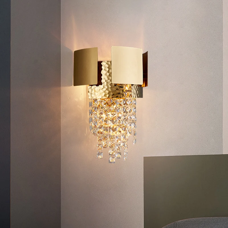 Crystal Gold Wandverlichting Cascading 2 Lampen LED Traditionele Wandkandelaar Licht voor Slaapkamer Clearhalo