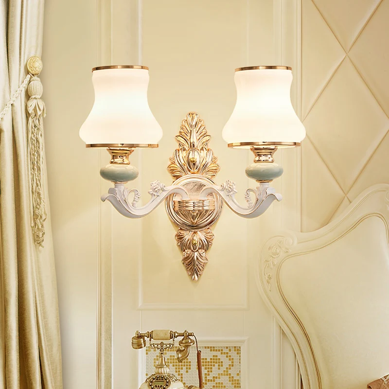 Curve Wandlamp Sconce Traditionele witte ondoorzichtige glazen wandlamp voor slaapkamer Clearhalo