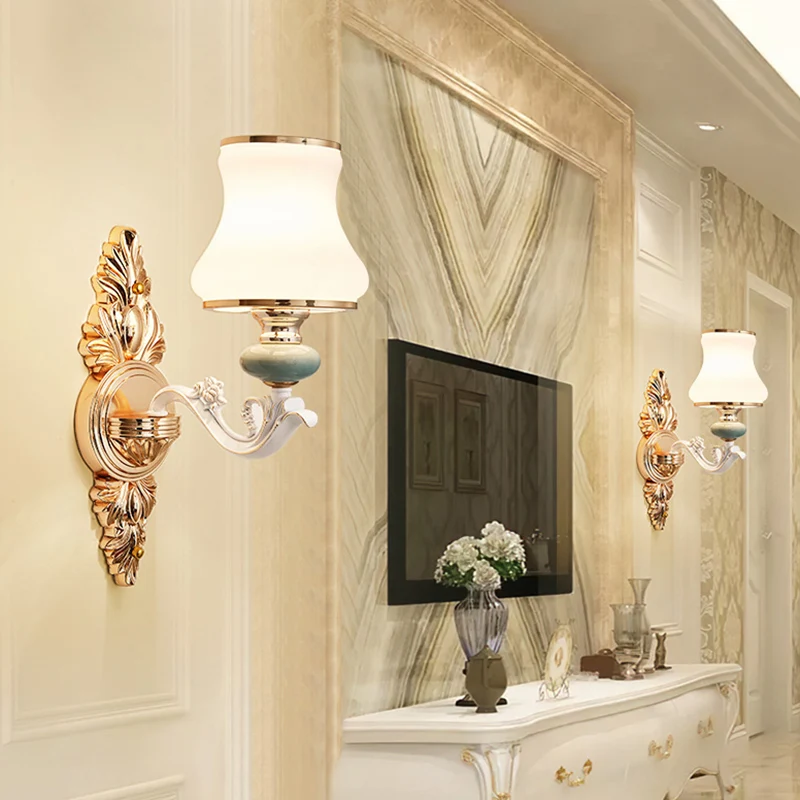 Curve Wandlamp Sconce Traditionele witte ondoorzichtige glazen wandlamp voor slaapkamer Clearhalo